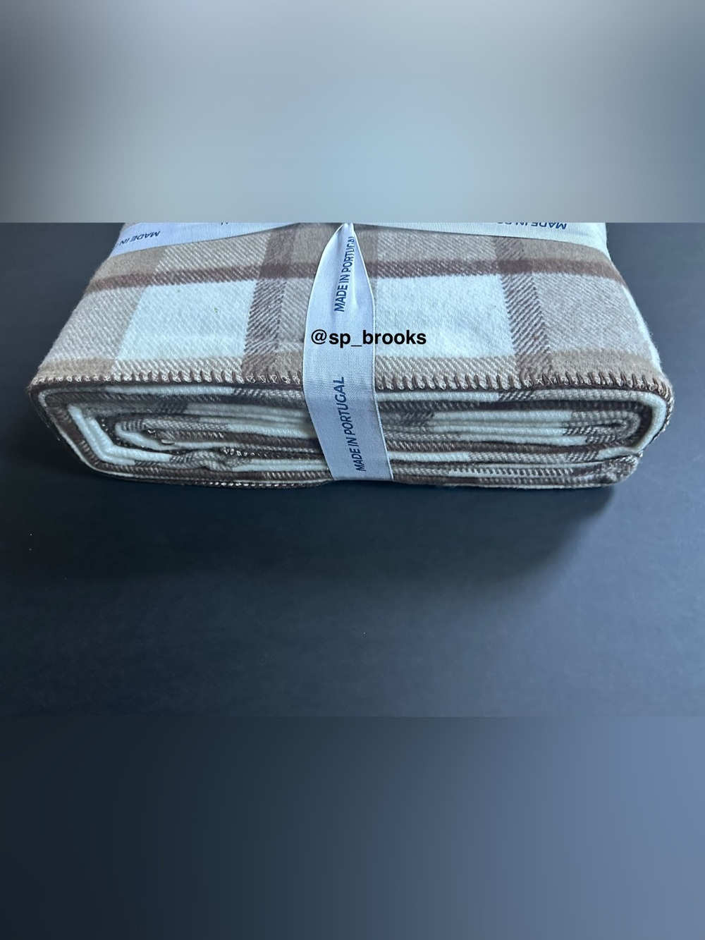 🎁Texteis Penedo Blanket - Brown & Off White Plaid Cotton Blend King Blanket - Picture 4 of 8